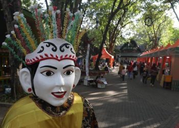 Kreativitas Anak Betawi: Mengubah Limbah Menjadi Harta Karun