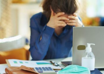 Strategi Jitu Hadapi PHK: Pertahanan Kuat untuk Stabilitas Keuangan