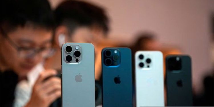 Ponsel Incaran dengan Harga Menggiurkan: Harga Secondhand iPhone dan Samsung Galaxy S di 2024