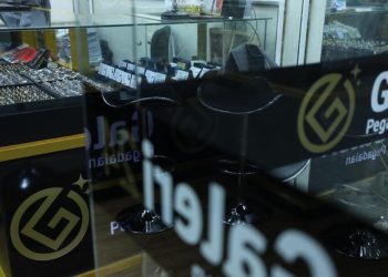 Emas Meroket: Pemegang Gadai Bergembira