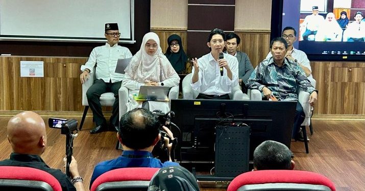 **Bola Panas Persaingan Spesialisasi Kedokteran: Menyoroti Hambatan dan Mencari Jalan Keluar di Indonesia**