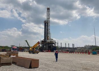 Rekomendasi Judul Artikel:

Minyak Cepu Deras, Cuan Rp33,6 Triliun Mengalir ke Indonesia