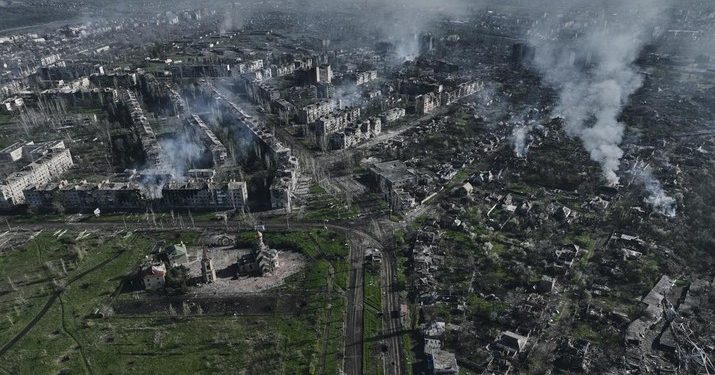 Invasi Ukraina: Putin Panik, Gelar Rapat Darurat