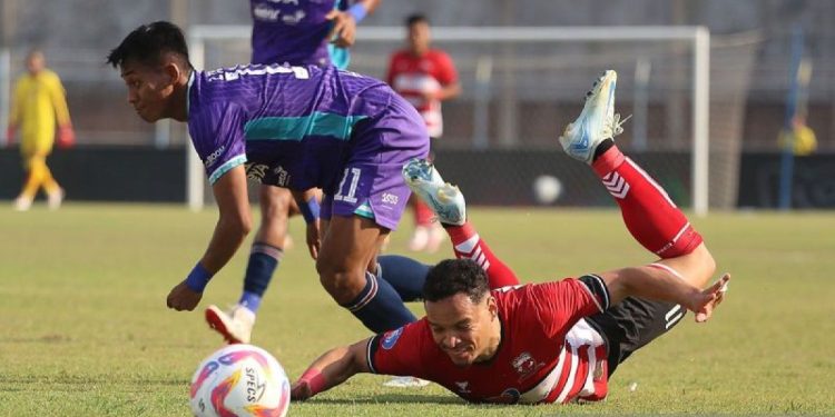 Madura United Tertahan, Persita Amankan Poin Berharga
