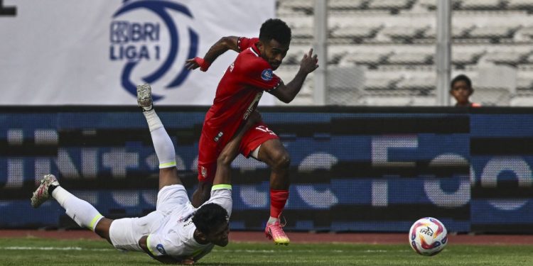 Persebaya Tahan Imbang Malut United di Kandang