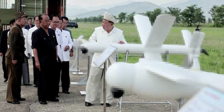 Drone Mematikan: Korea Utara Pamerkan Kemampuan Militer Terbaru