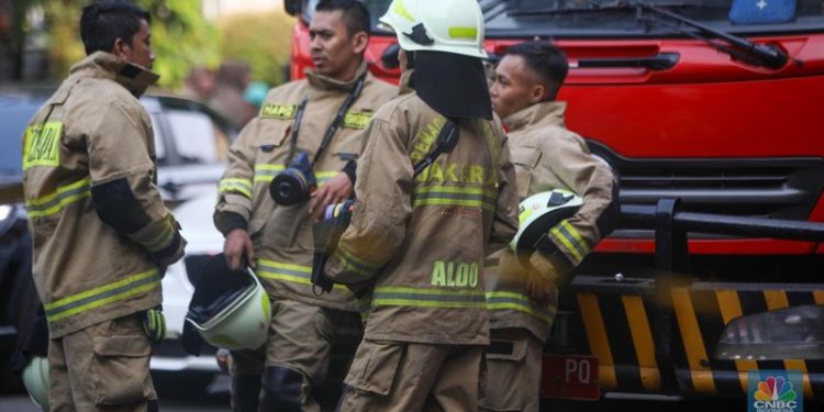 Tragedi RS Permata: Kisah Korban dan Kepahlawanan