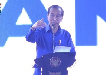 Zulhas Tampil di Times Square, Bikin Jokowi Terkesima