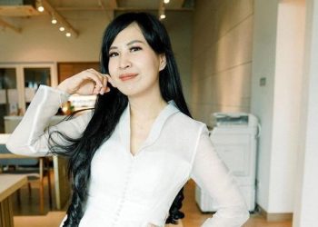 "Kejutan 8 Ribu: Dapatkan Toyota Agya Harga Gila-gilaan di Shopee Live!"