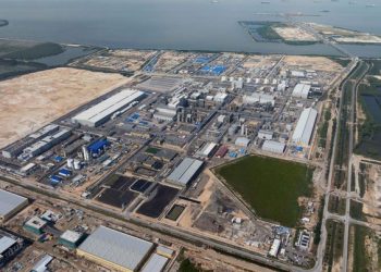 Raksasa Manufaktur Kebanggaan Indonesia: Pabrik Katoda untuk Masa Depan EV Diresmikan oleh Presiden Jokowi