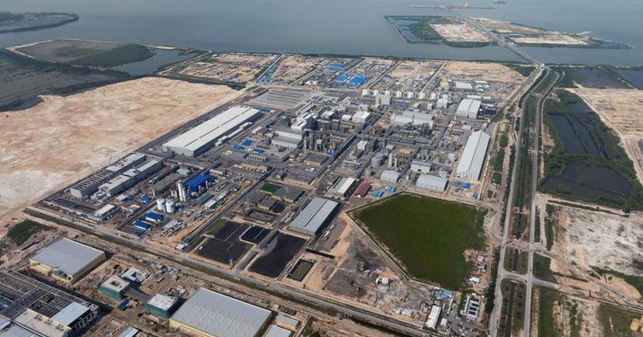 Raksasa Manufaktur Kebanggaan Indonesia: Pabrik Katoda untuk Masa Depan EV Diresmikan oleh Presiden Jokowi