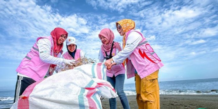 Srikandi PLN NTB: Pelopor Kelestarian Lingkungan