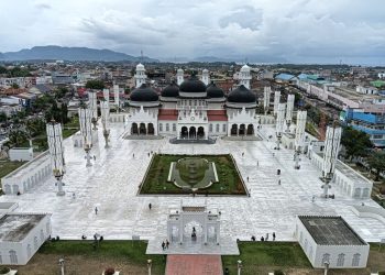 Masjid Raya Baiturrahman: Pesona Religius yang Memikat Turis Dunia