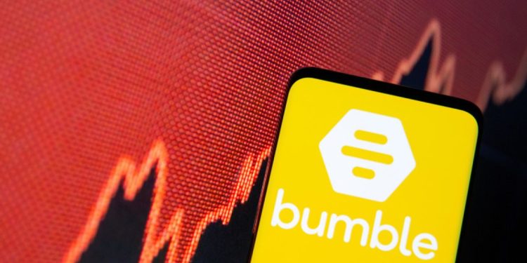 **AI: Penuh Kasih Sayang dan Peningkat Kecocokan di Bumble**