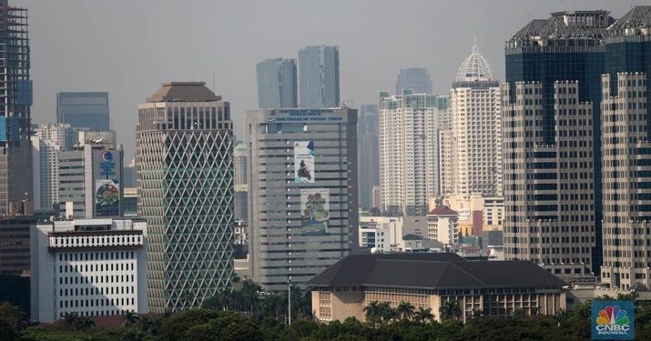 Melesat ke Puncak Ekonomi: Genjot Investasi Asing Langsung untuk Indonesia yang Berkembang