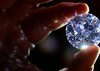 "Terungkap! Harta Karun Senilai Rp6 Miliar Tersembunyi di Sungai Kalimantan"