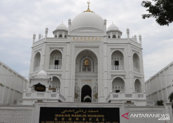 Masjid Megah Jabodetabek: Jelajahi Keagungan Arsitektur dan Spiritualitas