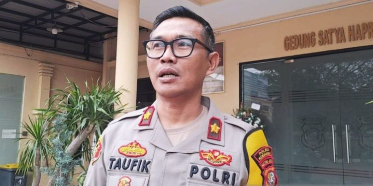 Pengungkapan Kasus Intimidasi Pedagang Kembangan: Tiga Saksi Diperiksa