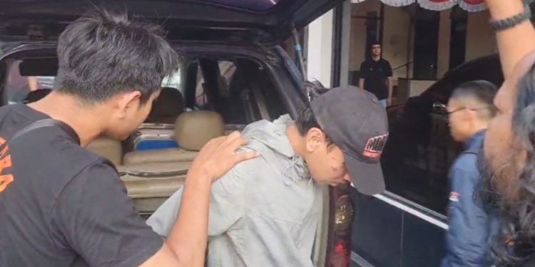 Misteri Terkuak: Pelaku Kejinya Pembunuhan dan Penyiksaan Bertopeng Air Keras