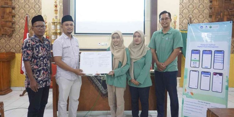 Universitas Alma Ata Gagas Aplikasi Digital Pengelolaan Sampah, Dukung Lingkungan Bersih di Bantul