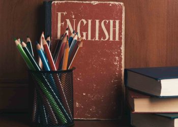 Ilustrasi gambar kursus bahasa inggris