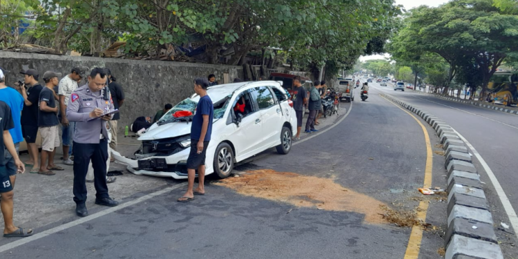 Kecelakaan tunggal di Ringroad Selatan