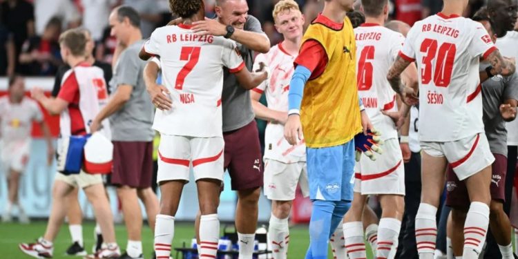 Bundesliga: Perjalanan Sejarah dan Profil 18 Klub yang Beraksi di Musim Mendatang