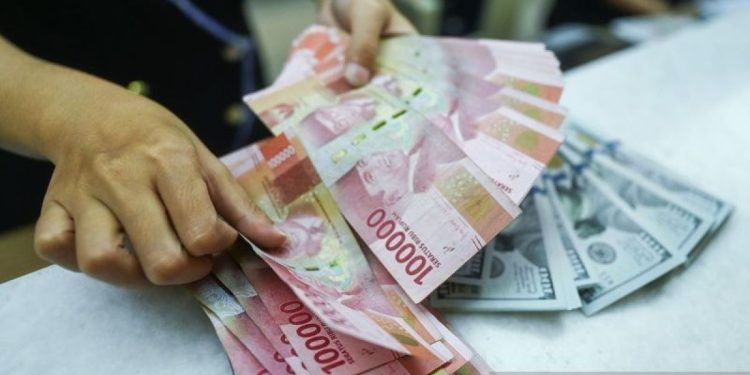 Rupiah Menanti Pengumuman Tenaga Kerja AS yang Menentukan Stabilitasnya
