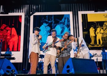 Melompat Lebih Tinggi: Mengungkap Rahasia Tersembunyi dalam Lirik yang Menggugah