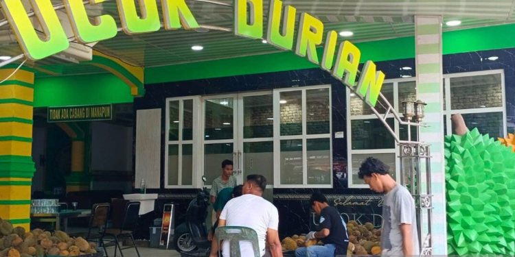 Indulgensi Manis: Cicipi Durian yang Memanjakan Tamu PON