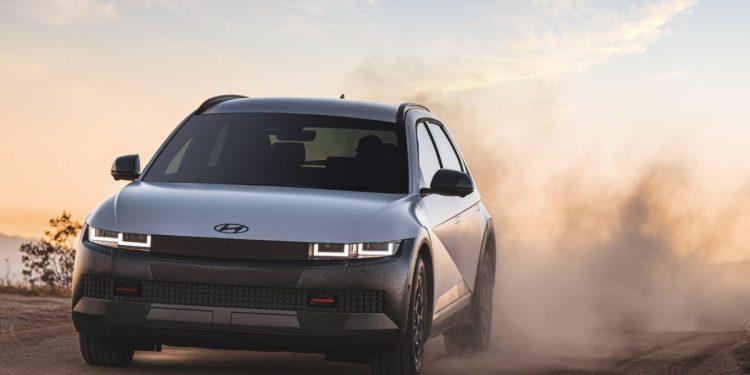 Jelajahi Mobil Listrik Terdepan: Hyundai IONIQ 5 Ungkap Spesifikasi dan Fitur Menawan