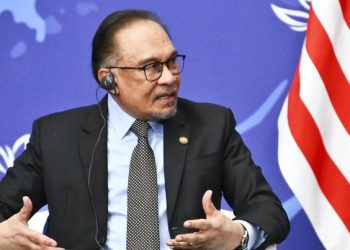 Anwar Tolak Tegas Klaim Tiongkok di Laut Cina Selatan