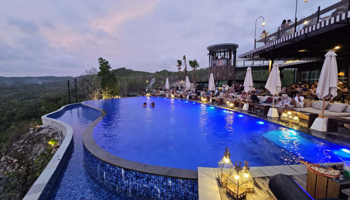 Harga tiket masuk obelix sea view jogja