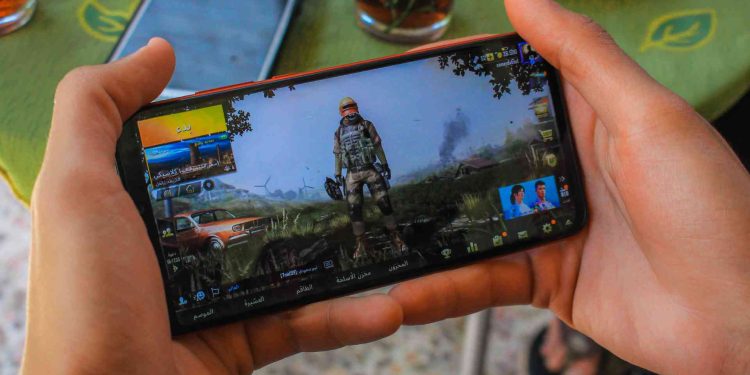 Ilustrasi Bermain Game