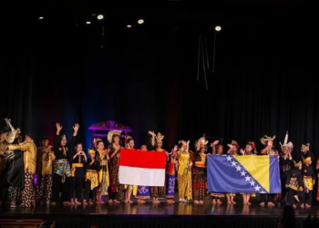 Pencak Silat PSHW-TM Madiun tampil memukau di Bosnia