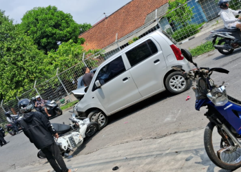 Kecelakaan Beruntun di Blok O jln Maguo