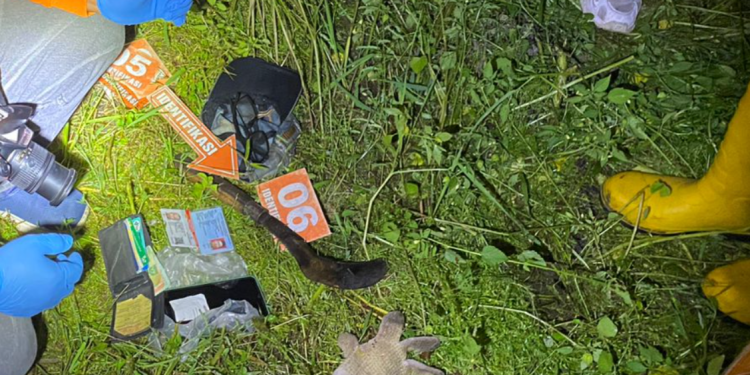 Pihak Kepolisan sedang melakukan olah TKP penemuan Jenazah meninggal di Tengah Sawah Bantul