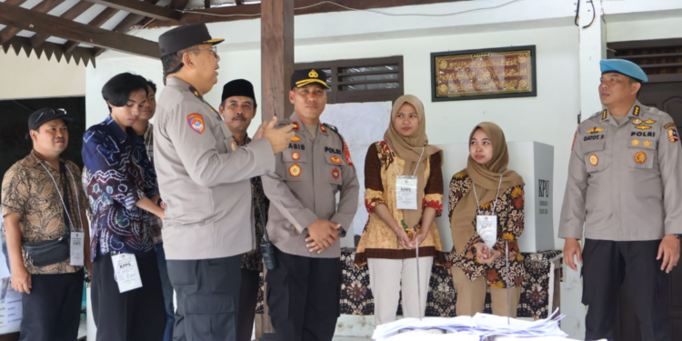 Tim Asistensi Mabes Polri Tinjau Kesiapan Pilkada 2024 di Sleman