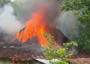 Kebakaran di dsn. Lemahbang RT 28 Kalurahan Mangunan