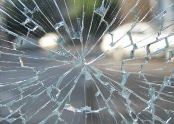 Ilustrasi Kecelakaan Mobil