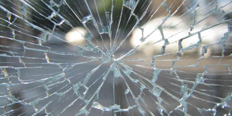 Ilustrasi Kecelakaan Mobil