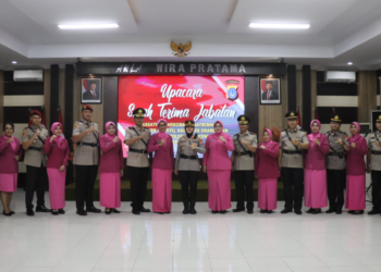 Kapolres Bantul pimpin Serah terima Jabatan di lingkungan polres bantul