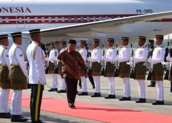 Presiden Republik Indonesia, Prabowo Subianto tiba di Bunga Raya Complex, Bandara Internasional Kuala Lumpur, Malaysia, pada Kamis, 9 Januari 2025, sekitar pukul 10.00 waktu setempat