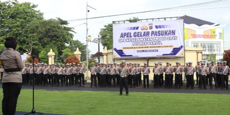 Apel Gelar Pasukan Operasi Keselamatan Progo 2025 di Polres Bantul
