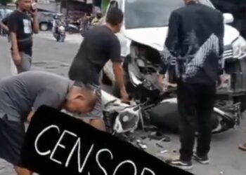 kecelakaan Mobil dan Motor di Jalan Godean