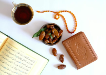 Apakah Puasa Sah Jika Belum Mandi Wajib