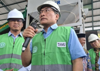 Bupati Bantul, Abdul Halim Muslih saat melakukan inspeksi fasilitas ITF Bawuran di Pleret, Selasa 11 Maret 2025