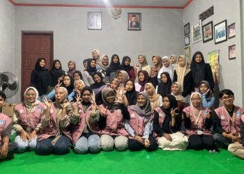 Dukung Remaja Sehat dan Produktif, KKN-T Universitas Alma Ata Kelompok 08 Gelar Posyandu dan Pelatihan Soft Skill