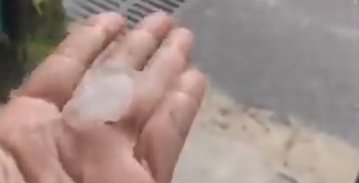 Fenomena hujan es melanda beberapa wilayah di DIY