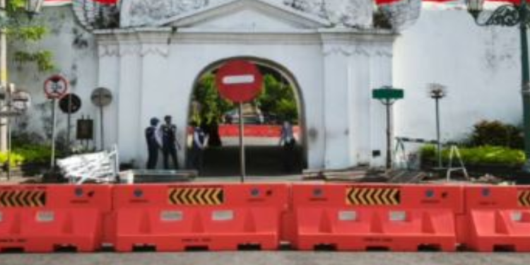 Plengkung Gading ditutup total mulai Sabtu, 15 Maret 2025